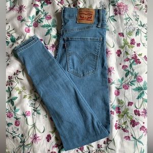 Ripped Mile High Super Skinny Levi’s